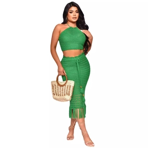 Ensemble crochet femme vert émeraude avec crop top dos nu et jupe mi-longue à franges