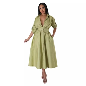 Robe chemise vert de haricot élégante avec col en V, taille boutonnée et jupe en A