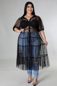 Detail von Übergröße Schwarz Polka Dot Mesh Tunika mit Hemdkragen und Stufenrock