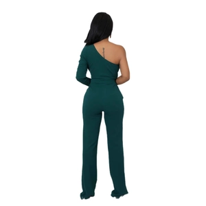 Combinaison asymétrique vert foncé pour femme avec manche longue et dos nu élégant