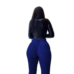 Slim fit high waisted dark blue jeans for women with push up effect and black long sleeve top