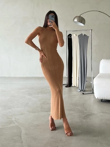 Elegant sleeveless knit bodycon midi dress with high neck in brown rib-knit fabric