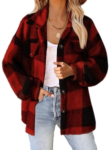 Damen rot-schwarz karierte Sherpa-Jacke mit Taschen und Knöpfen im lässigen Stil
