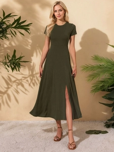 Short sleeve dark green round neck maxi dress with side slit for casual vacation wear