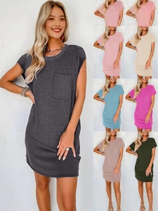Robe T-Shirt Mini en Tricot Nervuré Décontractée pour Femmes Col Rond Manches Courtes Couleur Unie Robe Droite à Poches