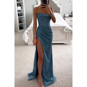 Funkelndes dunkelblaues Abendkleid mit Korsett-Oberteil und hohem Schlitz in Bodenlänge