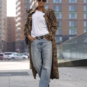 Damen Trenchcoat mit Leopardenmuster, Reverskragen und langen Ärmeln für den Winter
