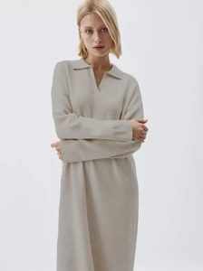 Detailed knit texture of beige long-sleeve polo collar sweater dress for women