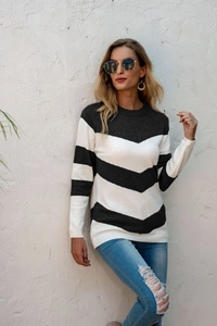 Women's slim fit long sleeve knit sweater with chic black and white chevron stripes