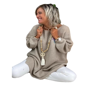Women's oversized oatmeal knit sweater with crew neck and stylish long tassel necklace