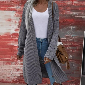 Cardigan lungo grigio da donna con maniche a onde traforate e design senza bottoni