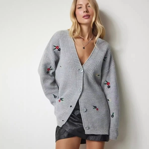 Damen Casual Strickjacke V-Ausschnitt Blumenstickerei Einreihig Locker Langarm Pullover Strickmantel Für Täglich Oberbekleidung