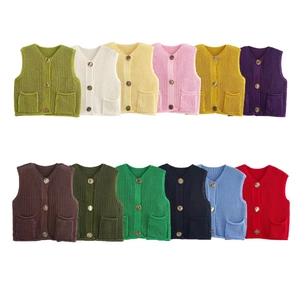 Chaleco de punto grueso para niños con cuello en V, botones vintage y bolsillos bajos