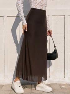 Jupe midi sirène marron foncé à taille haute en mesh et mousseline de soie élégante