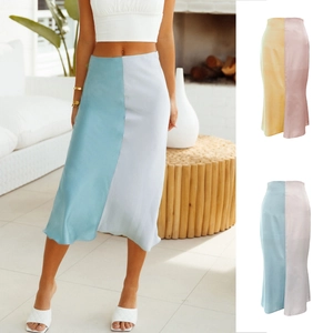 Satin-Midirock mit hoher Taille und vertikalem Colorblock-Design für eine schlanke Passform