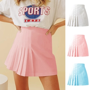 Jupe plissée à taille haute pour femmes en couleurs rose, blanc et bleu clair
