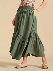 High-waisted dark green tiered maxi skirt with elastic drawstring waist and side pockets