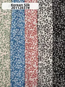 Texture detail of floral print Korean silk fabric in five colors for women's skort