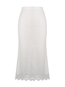 Jupe longue élégante en dentelle florale blanche à taille haute et ourlet festonné