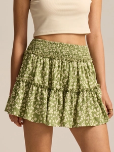 Grüner Rock mit hoher Taille und Blumenmuster mit elastischem Bund und Rüschendetails