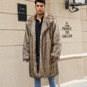 Manteau long pour homme en fausse fourrure texture renard marron avec revers