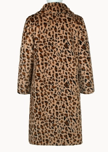 Vista posteriore del cappotto lungo in ecopelliccia con classico motivo leopardato marrone e nero