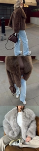Détail d'un manteau en fausse fourrure oversize avec revers épais et texture pelucheuse