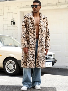 Manteau léopard en fausse fourrure pour homme avec large revers et coupe mi-longue