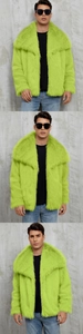 Dettaglio giacca in ecopelliccia verde neon con trama a pelo lungo e ampio colletto
