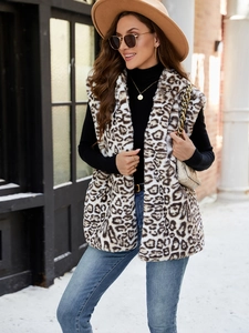 Women's leopard faux fur vest midi-length sleeveless winter coat worn with stylish street style