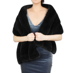 Élégant châle en fausse fourrure noire pour femme, idéal pour les robes de soirée