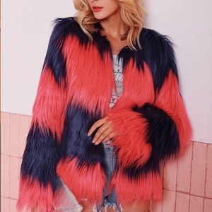 Damen-Kunstpelzjacke mit rosa und dunkelblauen Streifen für die Herbst- und Wintermode