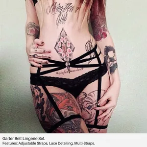 Ensemble de lingerie sexy en dentelle noire avec bretelles évidées et coupe élastique