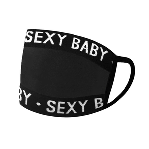 Détail du masque noir respirant avec sangles élastiques blanches imprimées SEXY BABY