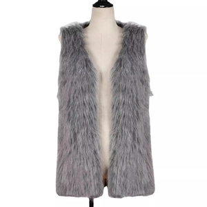 Gilet en fausse fourrure grise pour femme, coupe mi-longue aux fibres vaporeuses