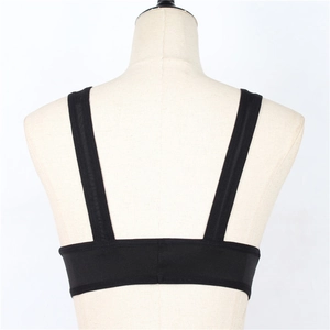 Vue arrière du correcteur de posture noir montrant le design de soutien croisé