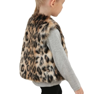 Gilet en fausse fourrure léopard pour enfants avec texture douce pour l'automne-hiver