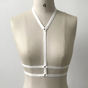 Chices weißes elastisches Körpergeschirr mit O-Ring-Details für Damenmode-Styling