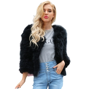Short black faux fur ostrich feather jacket with casual autumn winter style