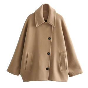 Women's camel wool jacket with oversized lapels and single-breasted buttons in a loose fit