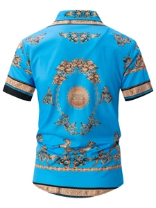 Herren Sommerhemd mit luxuriösem goldnem Barock-Print auf leuchtend blauem Stoff