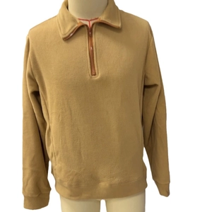 Men's camel fleece pullover with quarter-zip stand collar and ribbed cuffs for sports