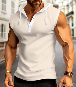 Dettaglio della trama in maglia a nido d'ape della felpa con cappuccio slim fit da uomo