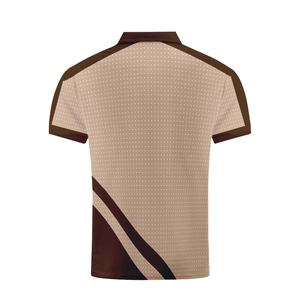 Vue arrière du polo à manches courtes avec design color-block marron et petits pois