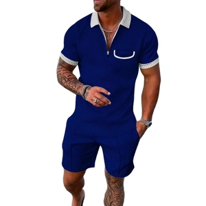 Ensemble polo et short bleu marine pour hommes avec motifs blancs et col demi-zippé
