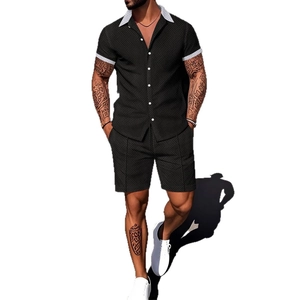 Men's summer 2-piece set with geometric print short sleeve shirt and matching shorts
