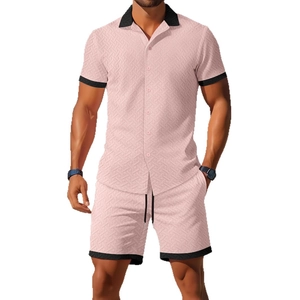 Men's summer casual two-piece set featuring a pink jacquard shirt and matching shorts