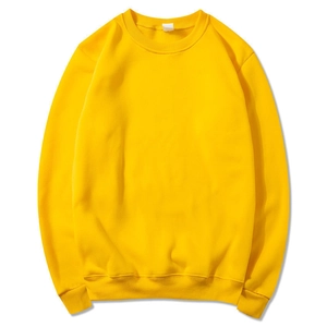 Detailansicht von Rundhalsausschnitt und Rippbündchen am gelben Oversize-Sweatshirt