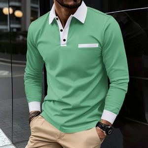 Détail du polo à manches longues vert menthe pour hommes avec bordures blanches contrastées