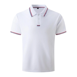 Polo homme blanc à manches courtes avec rayures tricolores sur le col et les manches